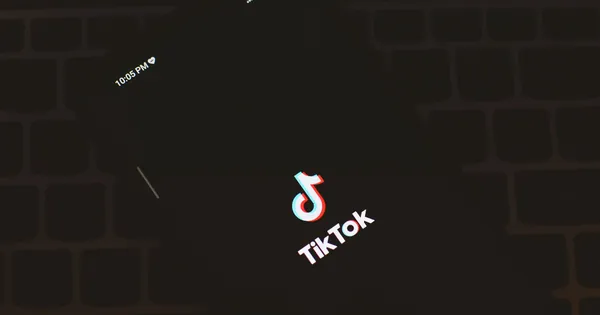 Buff tim TikTok có tụt không